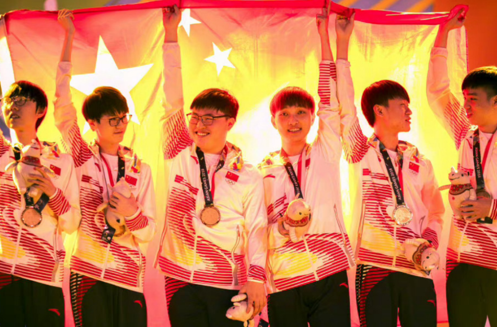 Uzi重要时刻领先优势明显，美国队带队取胜！